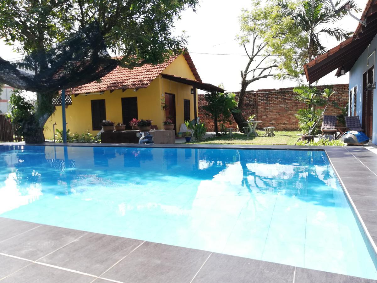 Coco Country Homes Malacca Екстериор снимка